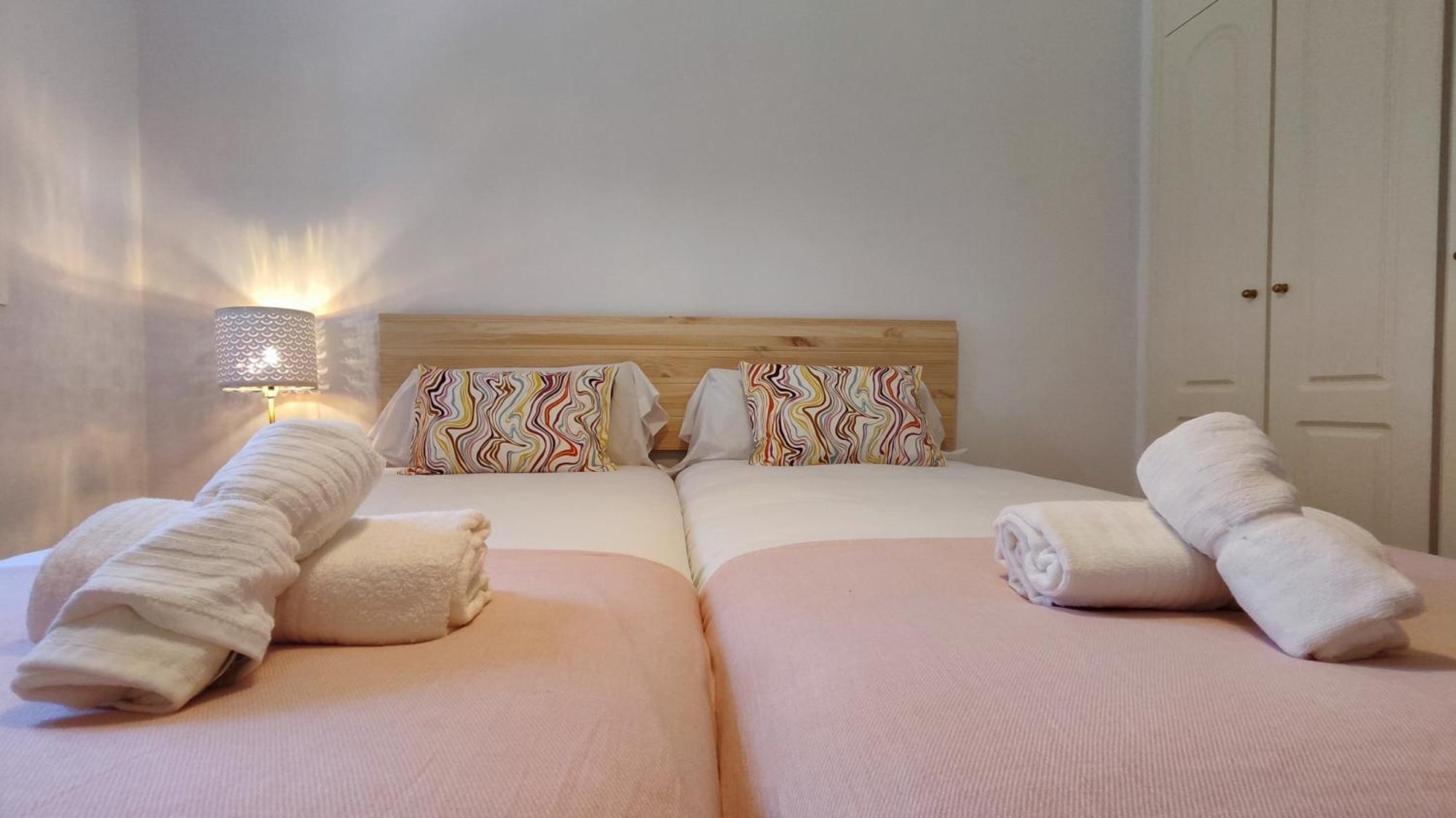 Apartemen Pinogolf Elviria With Free Parking, Wifi, Pool And Large Terrace Marbella